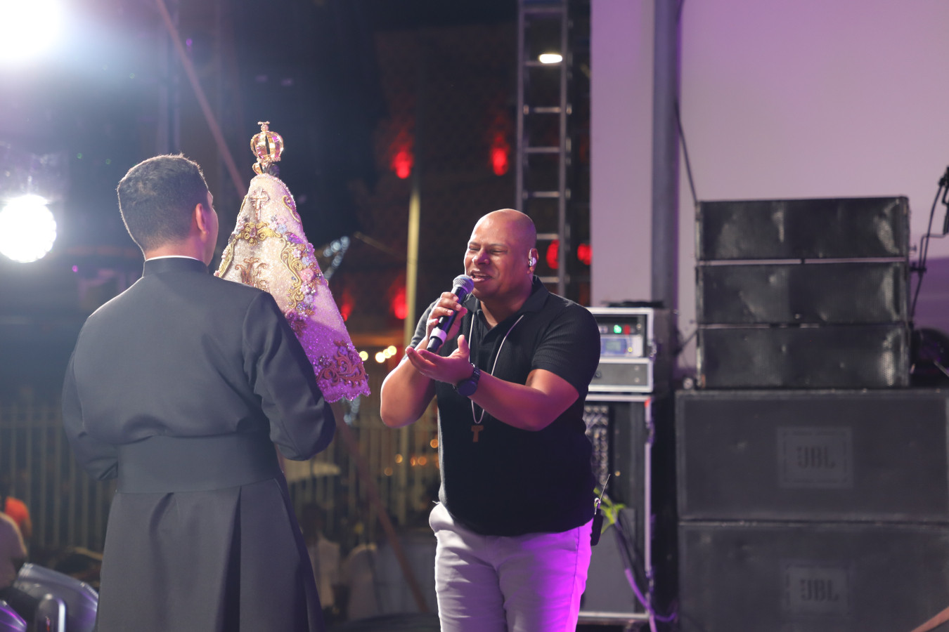 De Belo Horizonte para a casa de Nossa Senhora: Davidson Silva leva sua voz à décima noite do Círio Musical